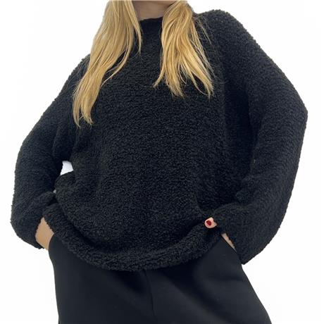 Maglione modello over LIE